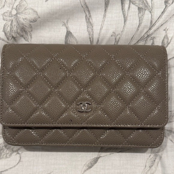 CC style taupe wallet on a chain - Picture 1 of 8